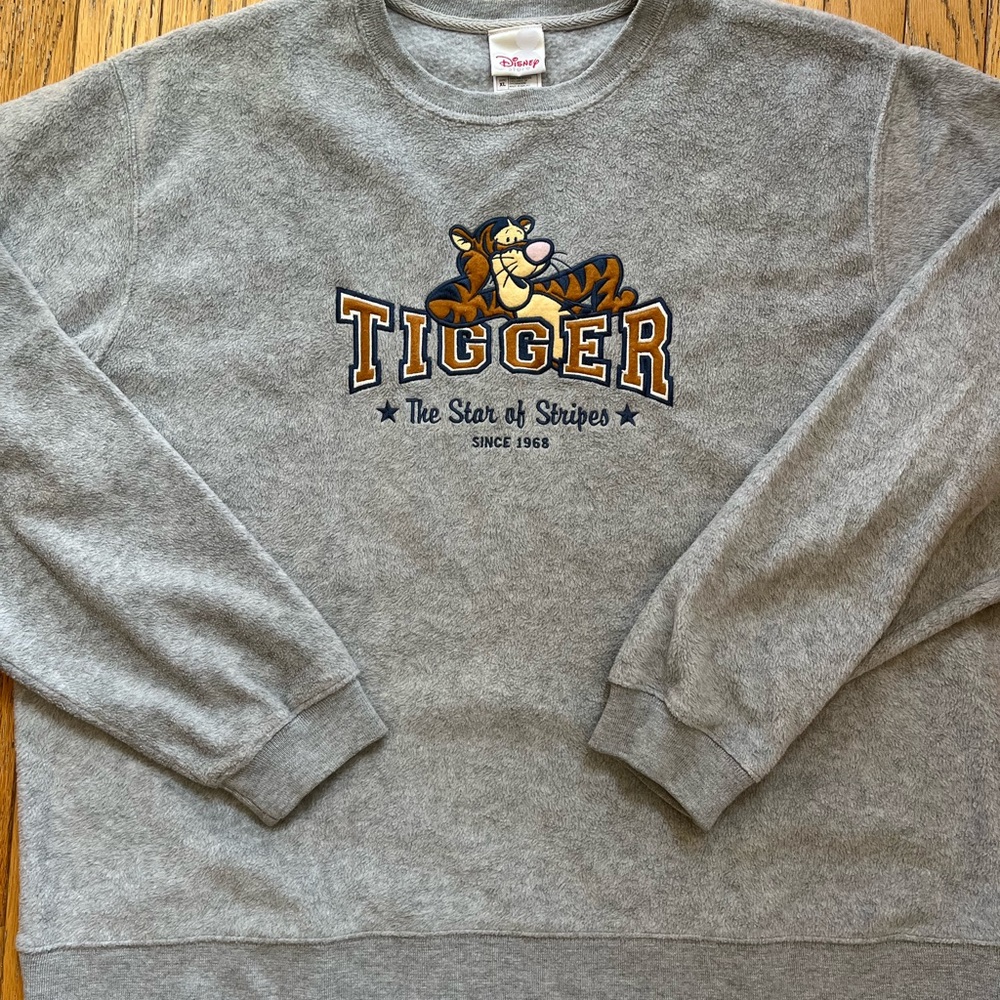 Disney fleece crewneck